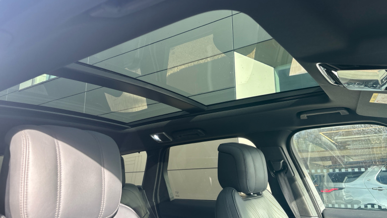 Land Rover Range Rover Sport 3.0 D300 HSE Silver 5dr Auto Diesel Estate